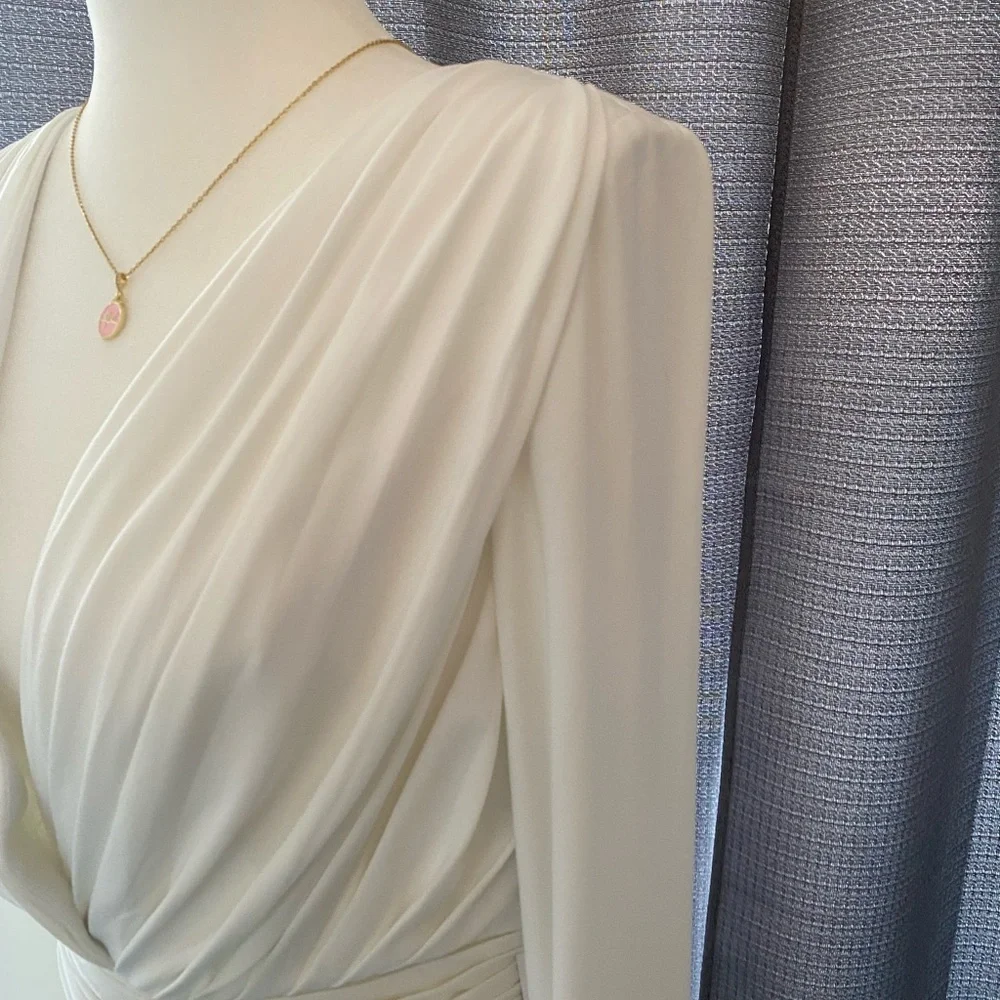 NWT Mac Duggal V-NECK LONG SLEEVE HIGH SLIT WOMEN GOWN sz 8 - Picture 4 of 12